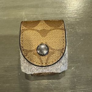 NWT Coach wireless earbud case key ring